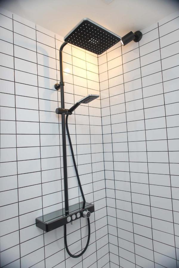 Stylish 1 Bedroom Studio Near Most City Dnipro Eksteriør bilde